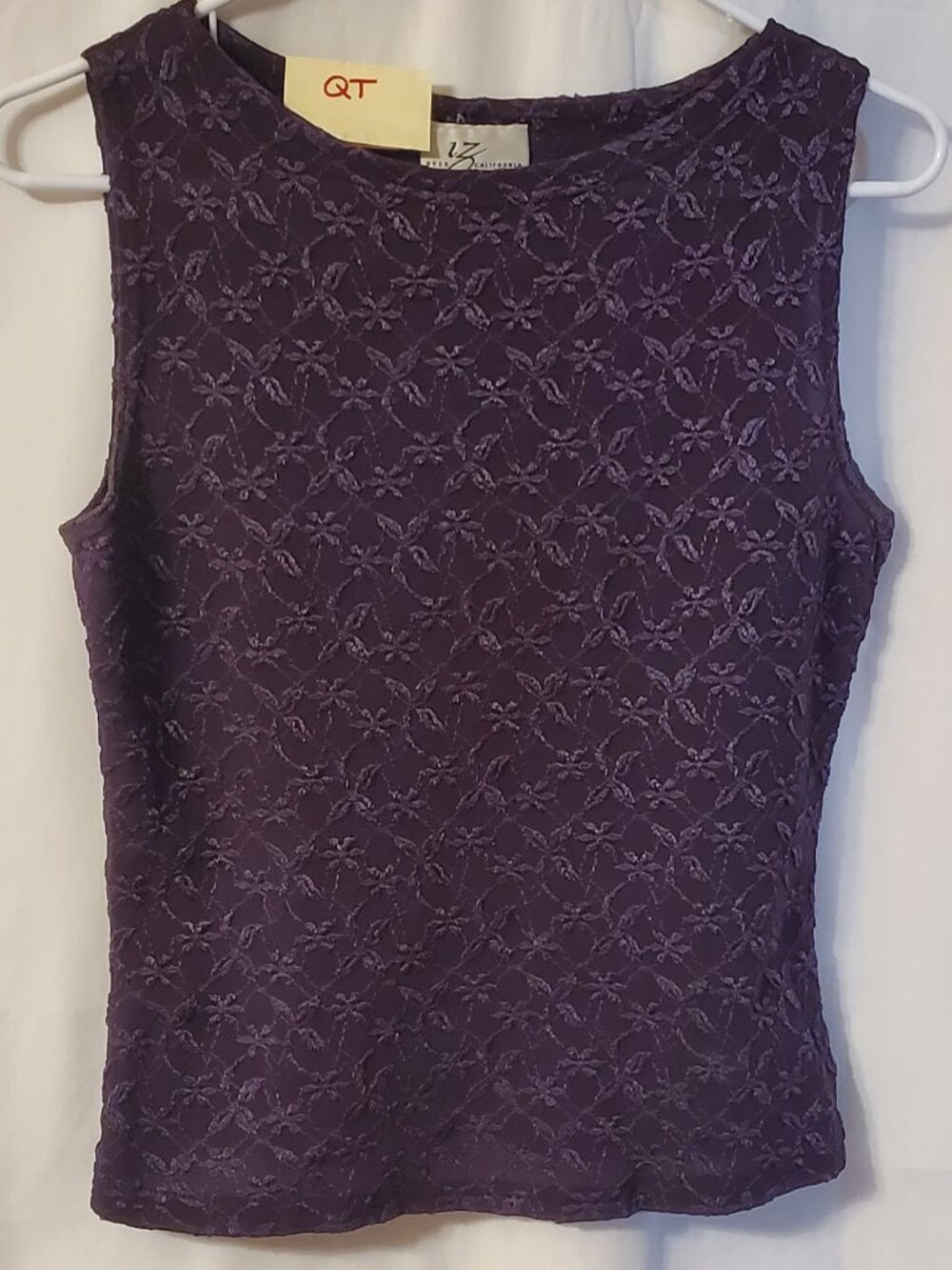 IZ byer workwear embroidered shell tank Size: S